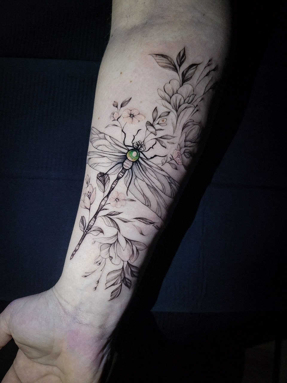 Fine Line Tattoo von Oleksii Chykhman in Hamburg — Arbeit 5