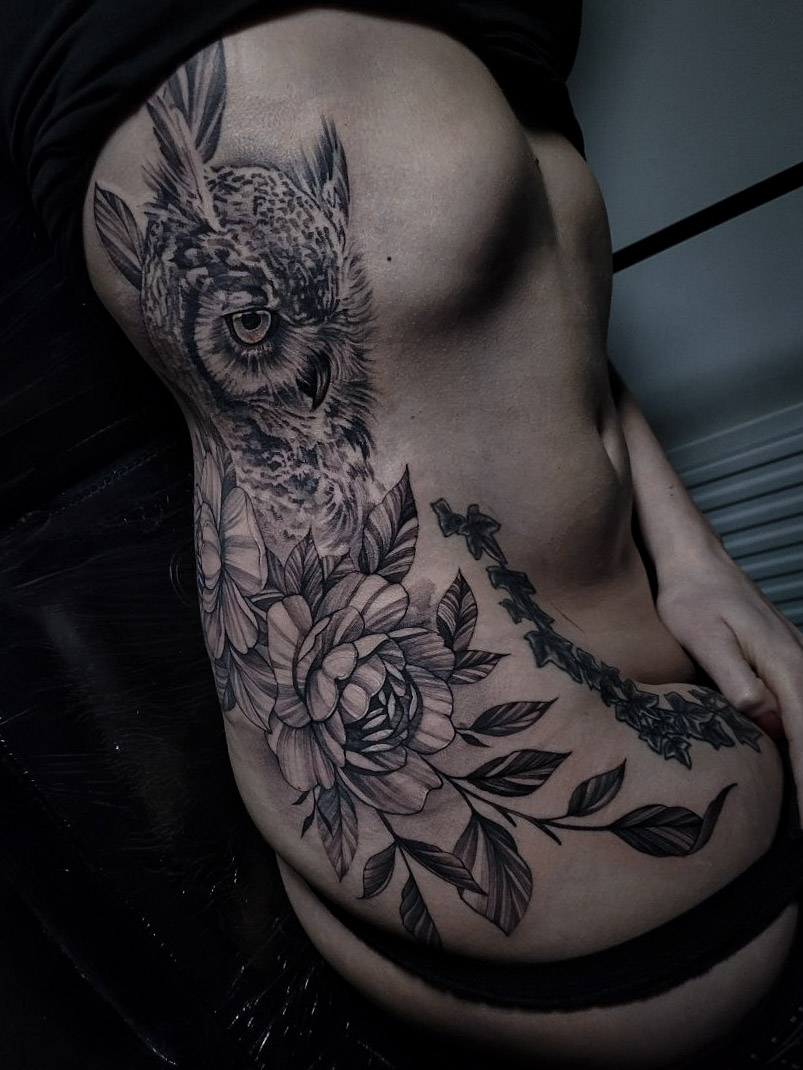 Fine Line Tattoo von Oleksii Chykhman in Hamburg — Arbeit 7