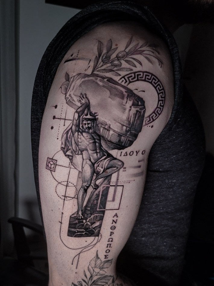 Grafik Tattoo von Oleksii Chykhman in Hamburg — Arbeit 7